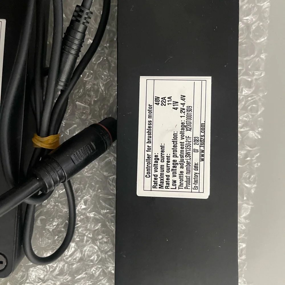 Controller - Picture 4 of 5